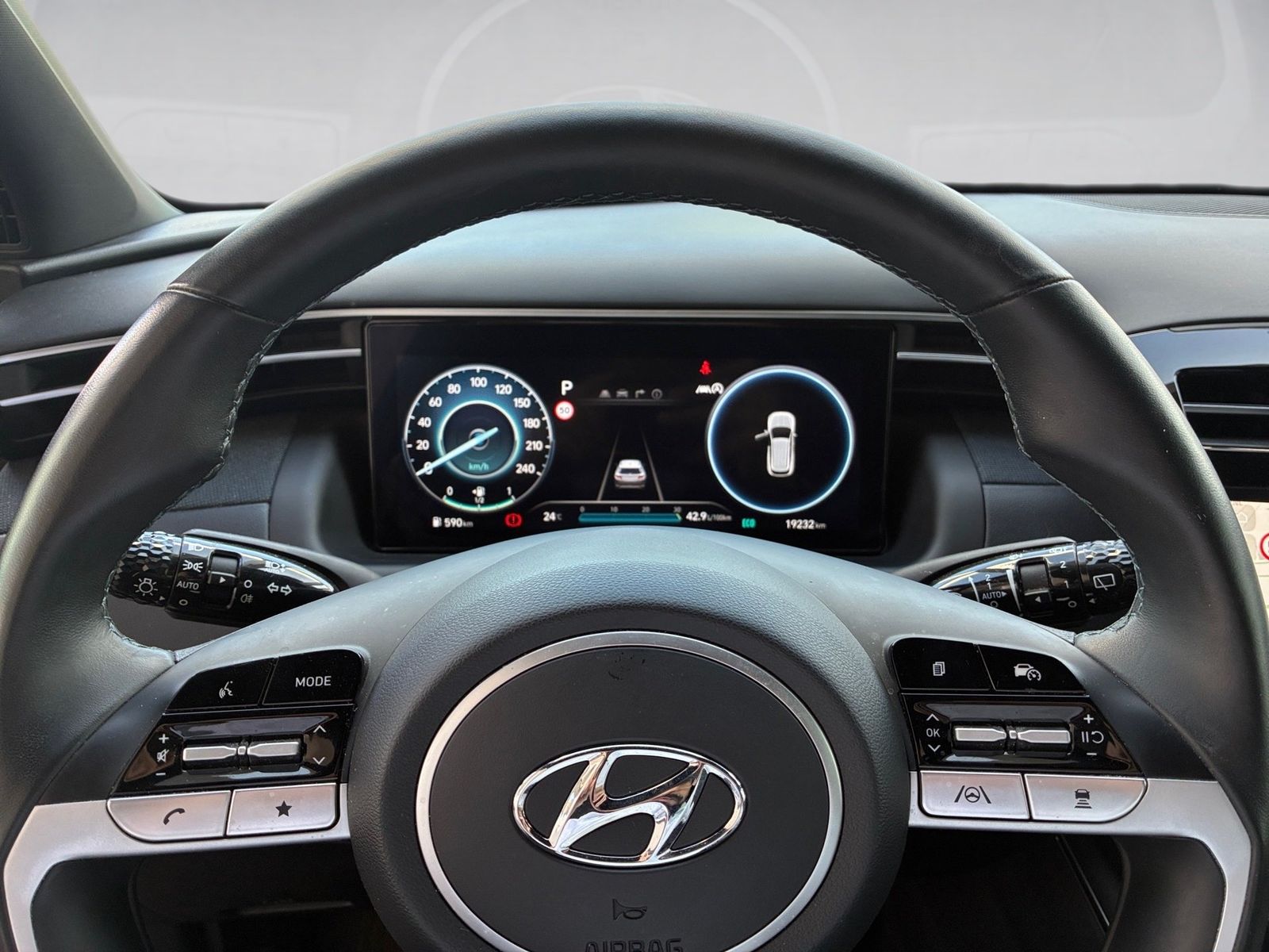 Fahrzeugabbildung Hyundai Tucson 1.6 T-GDI Edition 30+ KlimaA,LED,Navi,SHZ