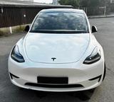 Tesla Model Y Standard Range  - Tesla Gebrauchtwagen von 2024