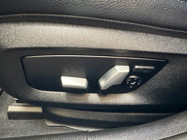 BMW 530 d xDrive Sport Line *LED*Pano*