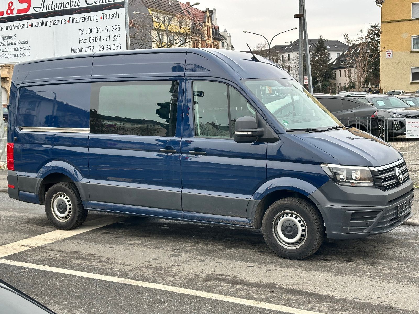 Fahrzeugabbildung Volkswagen CRAFTER KASTEN M.2021 35 MITTELLANG HOCHDACH RWD