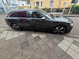 Audi A6 40 TDI quattro S tronic sport Avant Pano Mwst - Audi A6 Gebrauchtwagen in Frankfurt