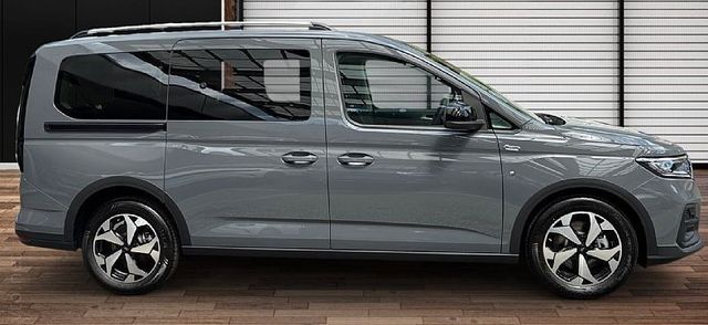 Ford Grand Tourneo Connect PHEV Active