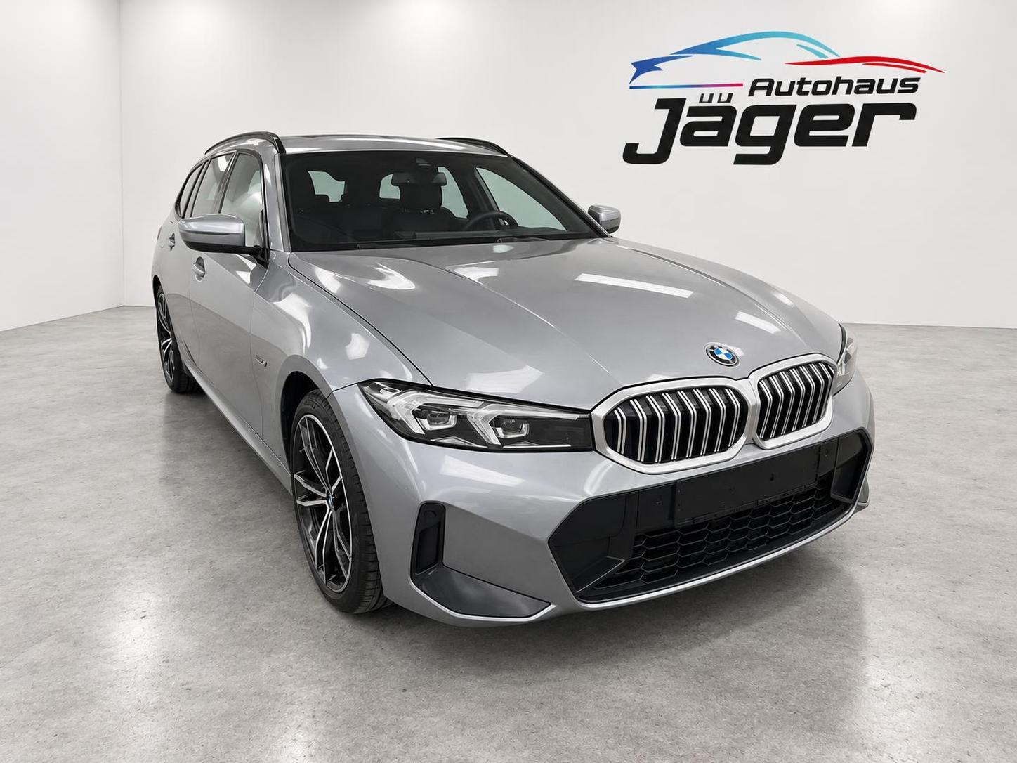 BMW 330