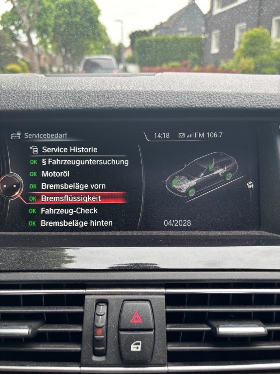 BMW 530d Touring A - Head UP/AHK/Pano/Scheckheft