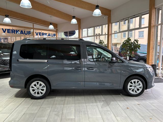 Ford Grand Tourneo Connect PHEV Titanium