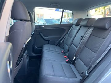 Volkswagen Golf Plus - 10
