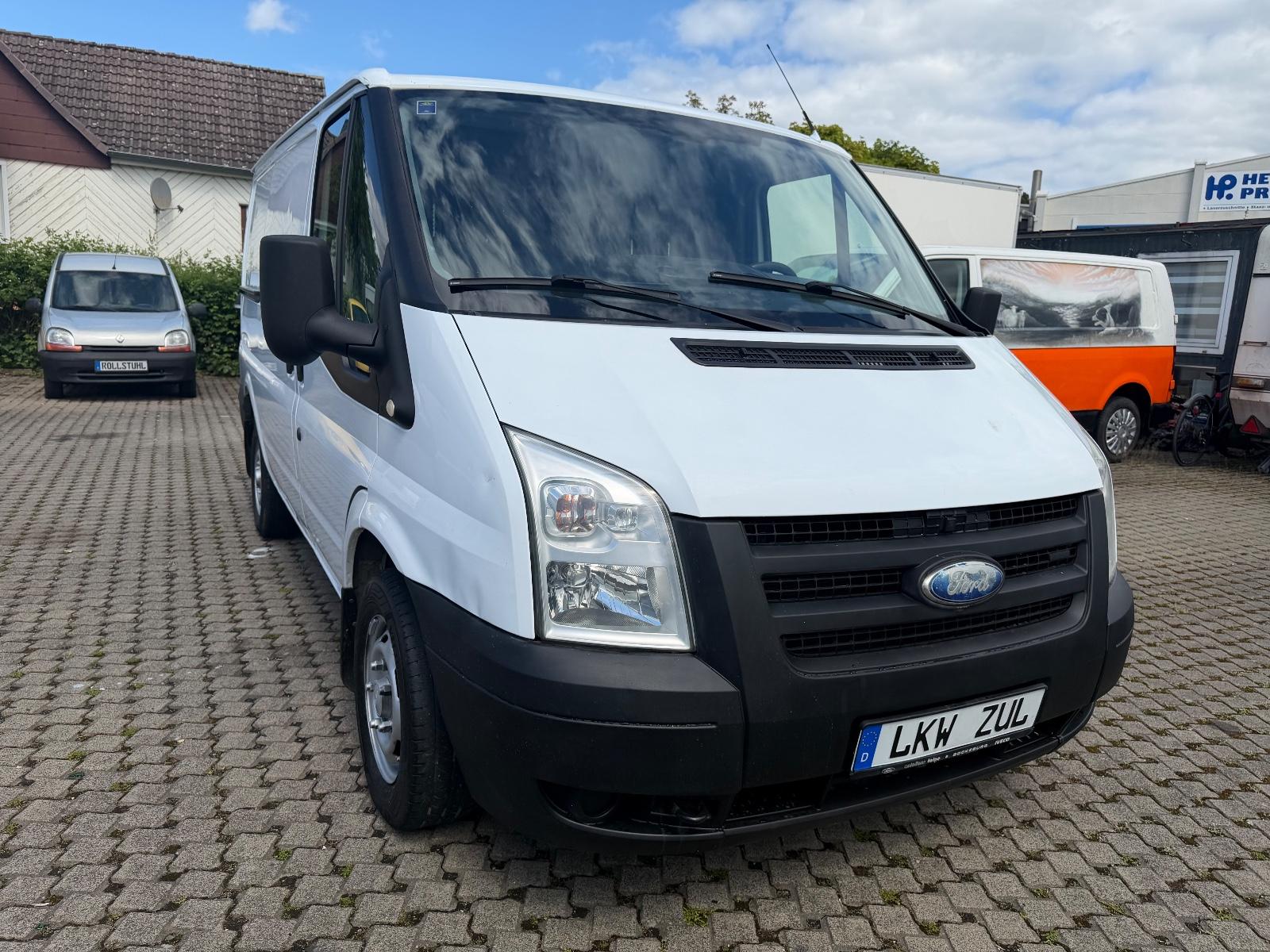 Ford Transit Kastenwagen Tüv u. Inspektion neu