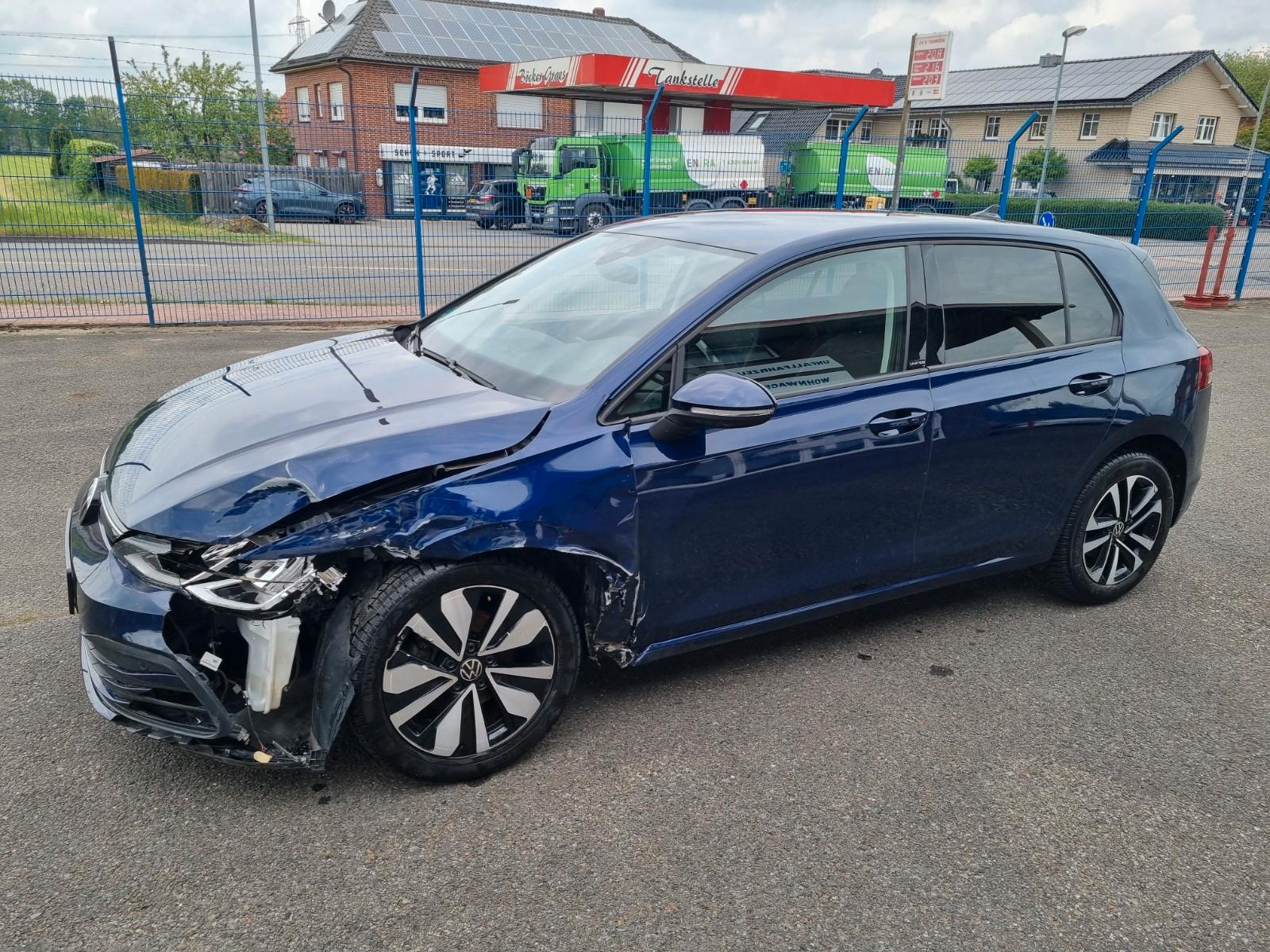 Volkswagen Golf VIII Lim. United Navi/Rückfahrkamera