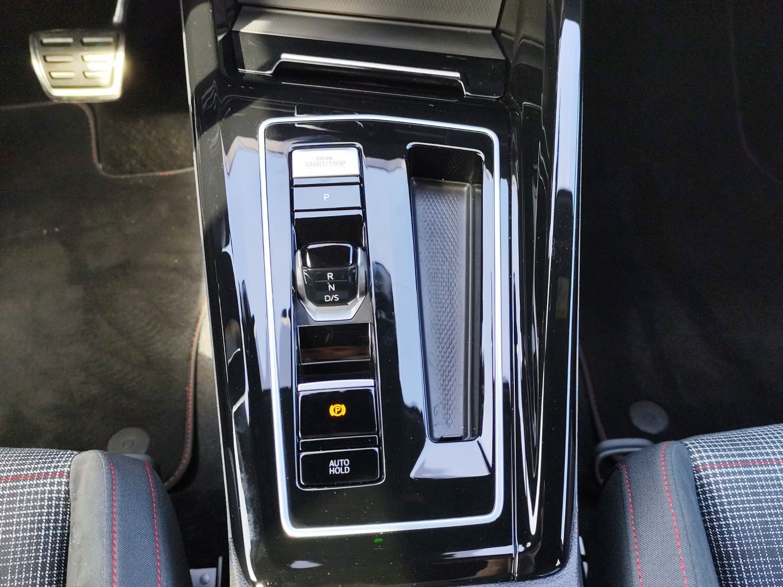 Volkswagen Golf - Bild 9