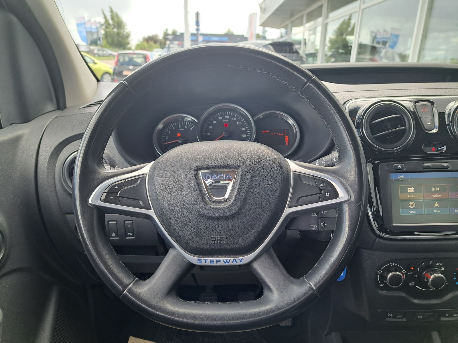 Fahrzeugabbildung Dacia Dokker Stepway TCe 115 NAVI KAMERA SITZHEIZUNG