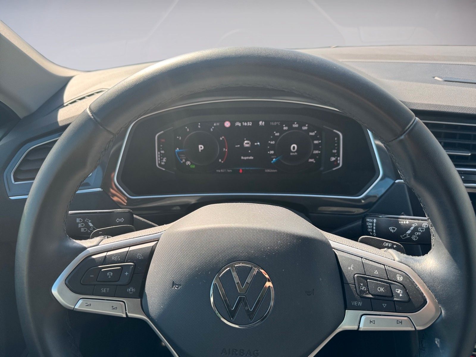 Fahrzeugabbildung Volkswagen Tiguan Life MOVE 1.5 TSI