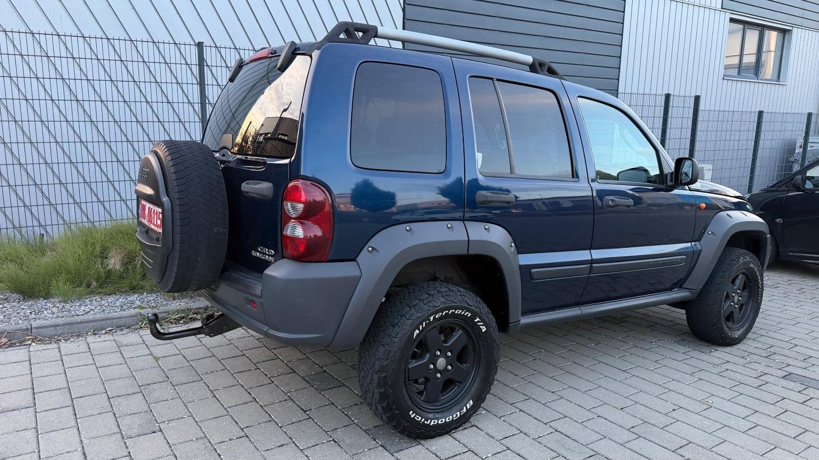 Jeep Cherokee 2005 — двигун 2.776 cm³, 163 HP (120kW)