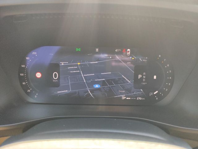 VOLVO XC 40 (Bild 20 von Array)