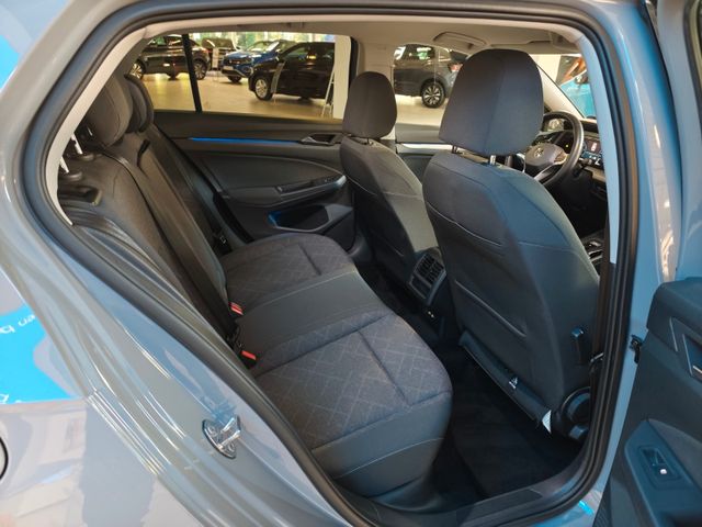 Golf VIII Lim. 2.0 TDI DSG *Navi*ACC*SH*LH*App*