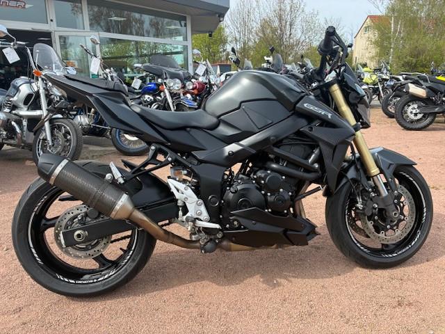 Suzuki GRS750
