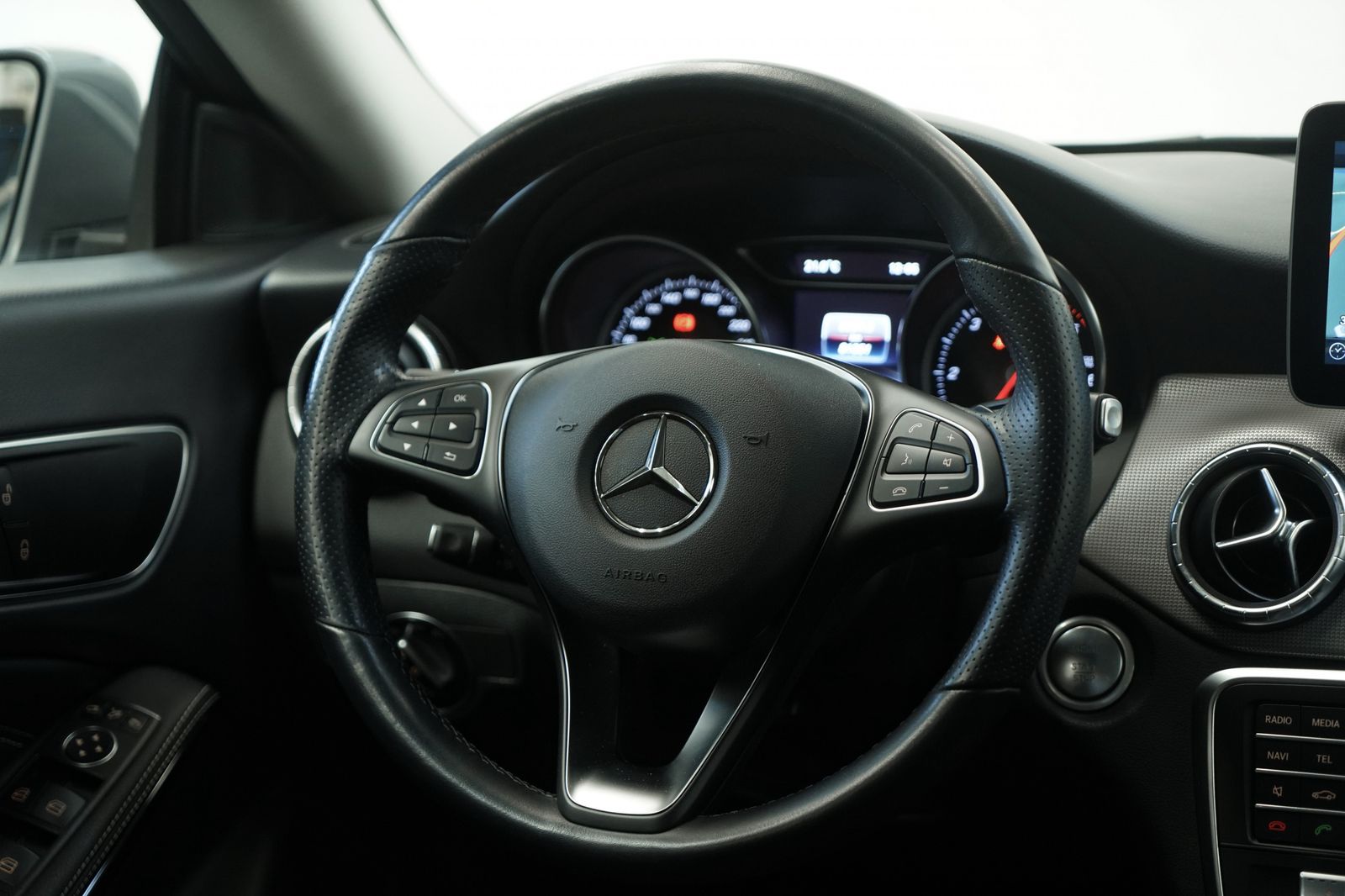 Mercedes Benz Cla 200
