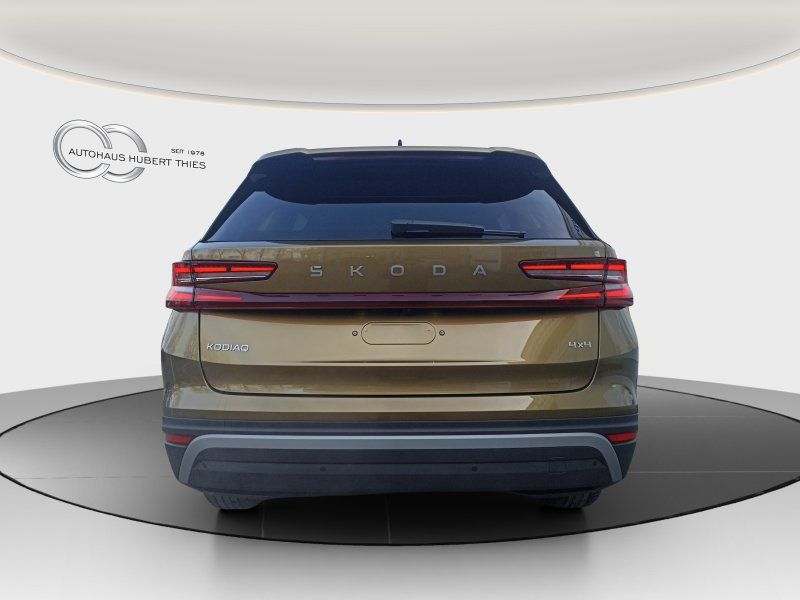 Fahrzeugabbildung SKODA Kodiaq 2.0 TDI 4x4 Selection DSG AHK+ACC+LED+NAV