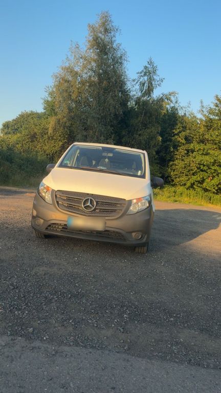 Image of Mercedes-Benz Vito