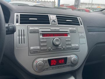 Fahrzeugabbildung Ford Kuga Titanium Klima, PDC vo hi