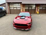Ford 5.0 V8*GT*PREMIUM*LED*NAVI*LEDER*AUTO*GARANTIE - gebrauchte Ford Mustang aus dem Jahr 2018