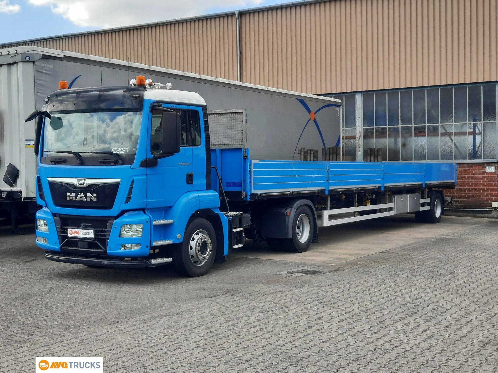 MAN 18.360 TGS Pritschensattelzug 12,8 m gelenkt