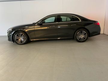 Mercedes E 220 - 3