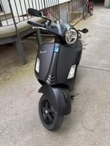 Vespa GTS 125 Super Notte, matt schwarz, 2200Km - VESPA S 125