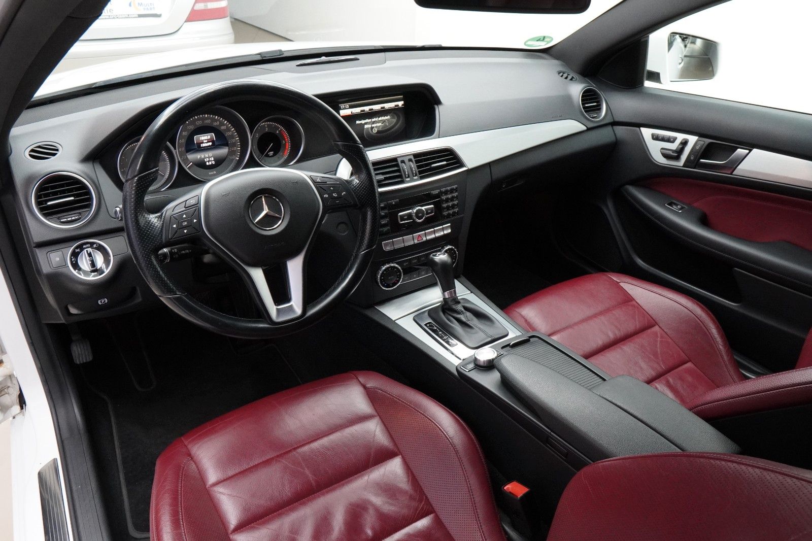 Fahrzeugabbildung Mercedes-Benz C 250 CDI Coupe *Automatik*Leder*Navi*
