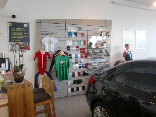 showroom-image-main