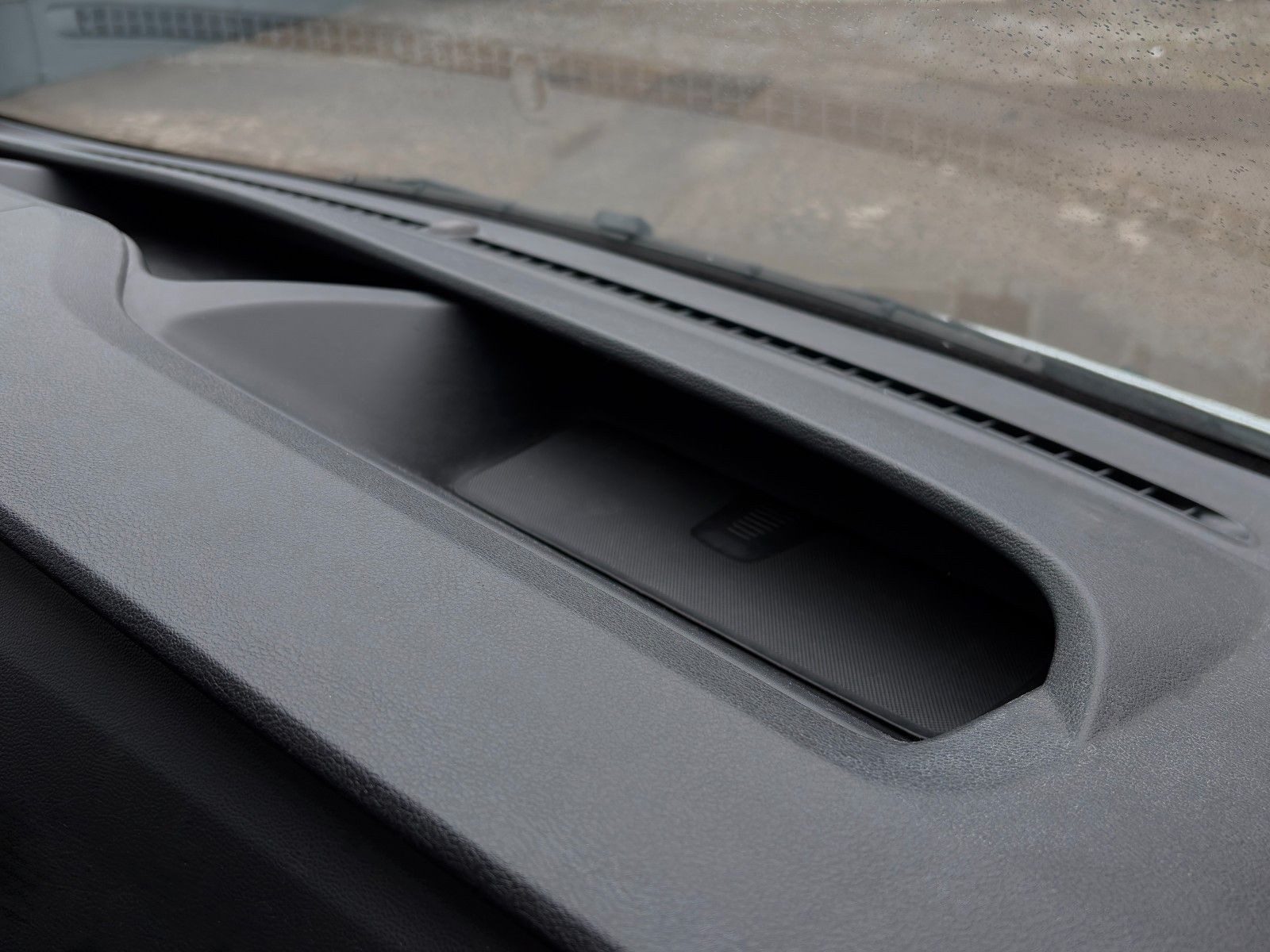 Fahrzeugabbildung Ford Transit Custom 300 L2 H1 Trend Navi Kamera Temp.