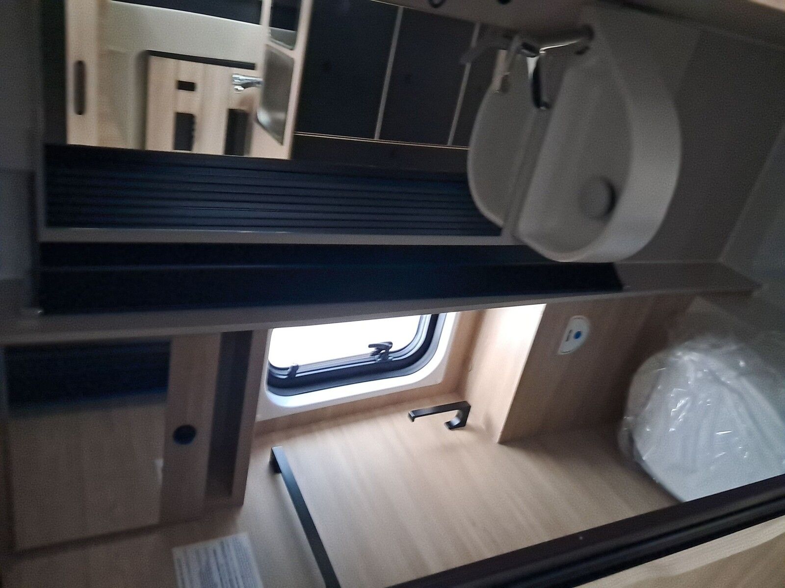 Fahrzeugabbildung Chausson Van Sweet Line V697