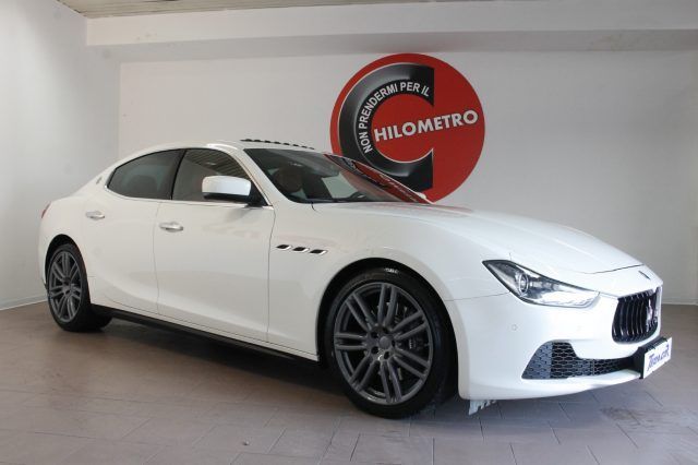 Maserati MASERATI Ghibli V6 Diesel 275 CV tetto