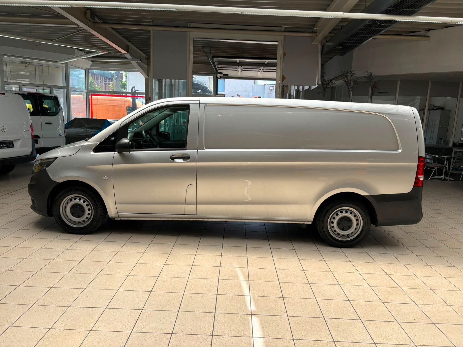 MERCEDES-BENZ Vito 111CDI/ExtraLang/SortimoSyst/Tempomat/Klima