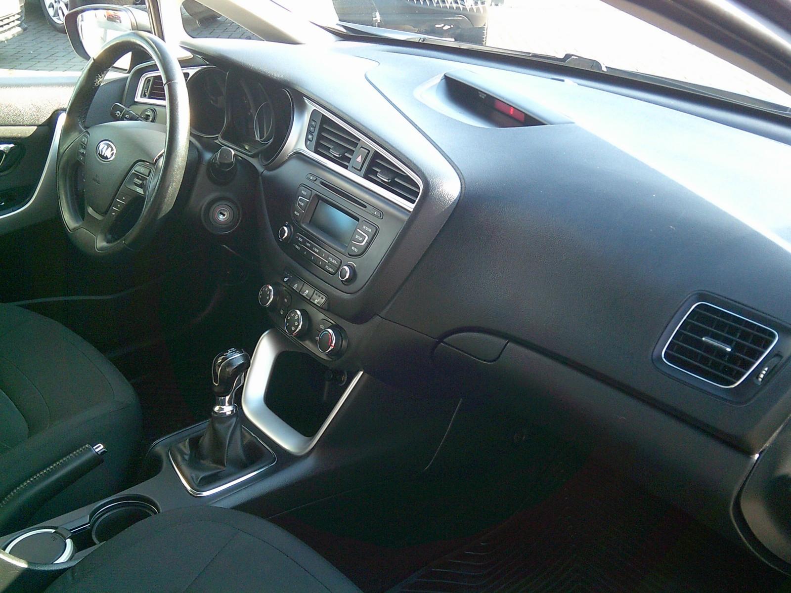 Kia cee'd Attract Sportswagon KLIMA, SITZHEIZUNG