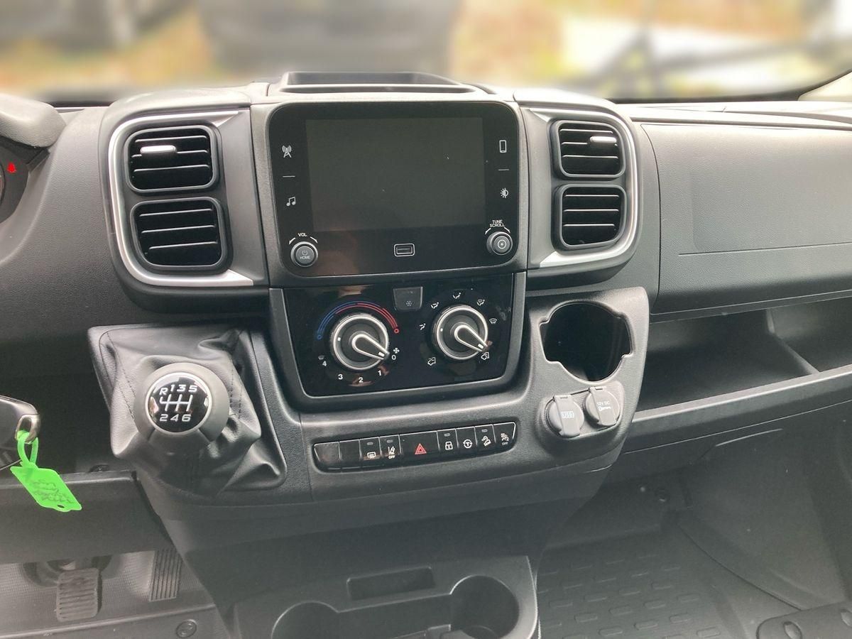 Fahrzeugabbildung Fiat Ducato 35 L2H2 Kastenwagen 140 MT6