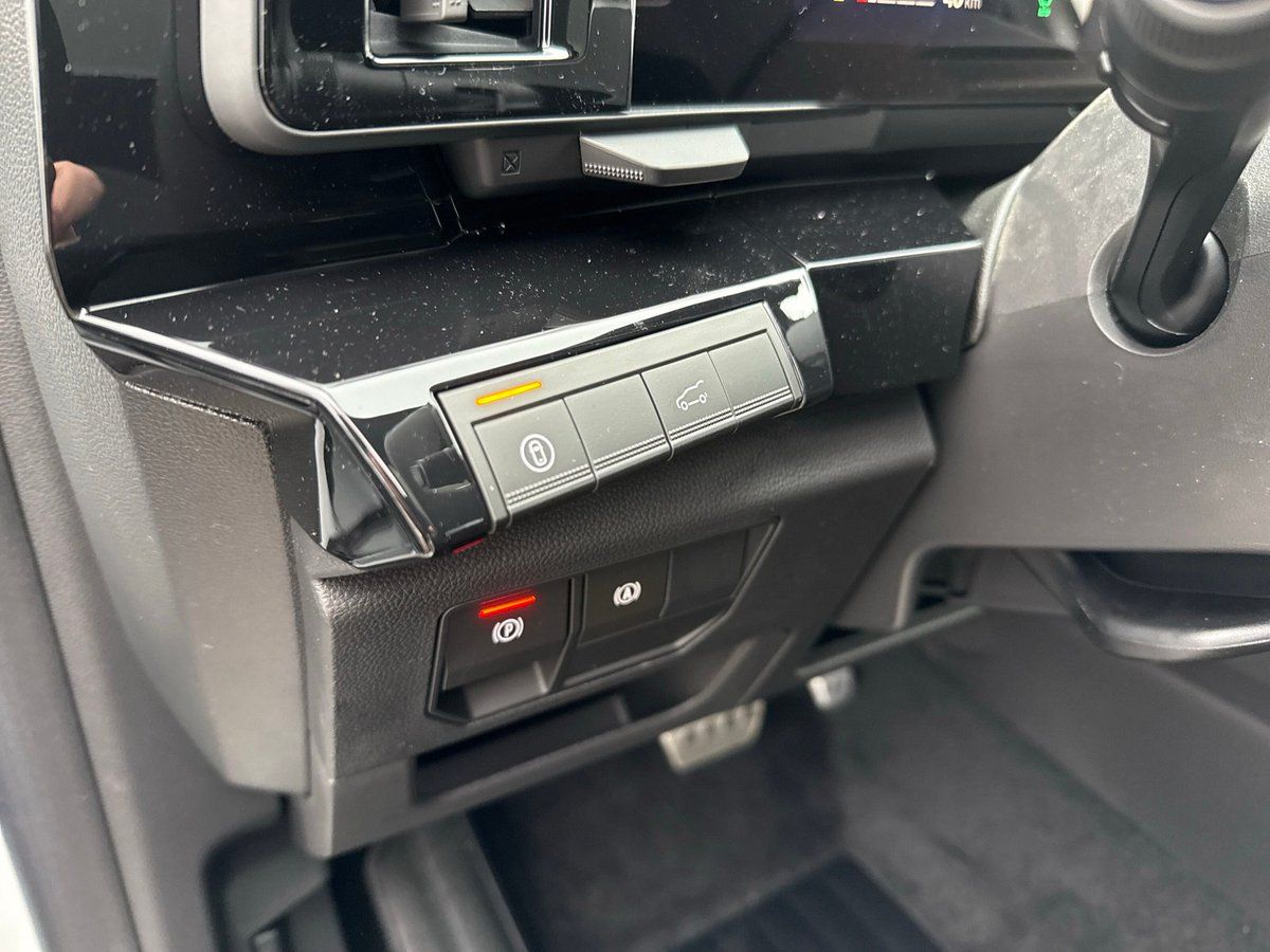 Renault Rafale - Bild 21