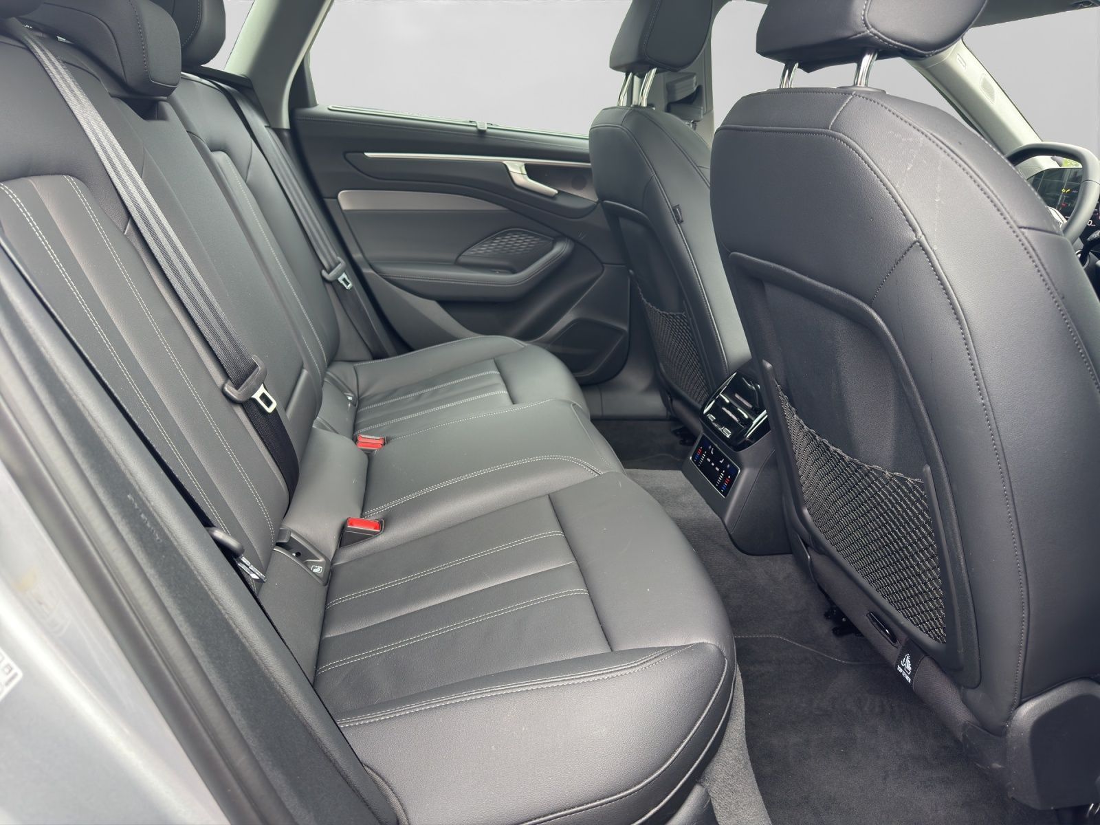 Audi A6 - Bild 6