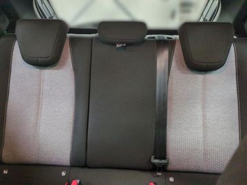 Fotografie 10 des Opel Corsa Edition Automatik Kamera LED Sitzheizung