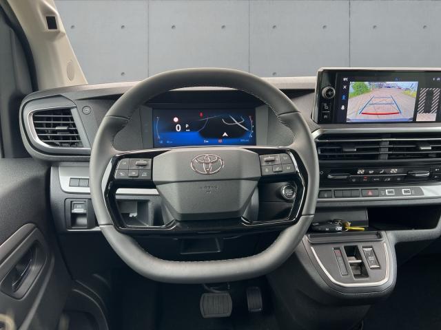 Toyota Proace Verso 2,2-l-D L2 (8-Si.) Autm. Teampla