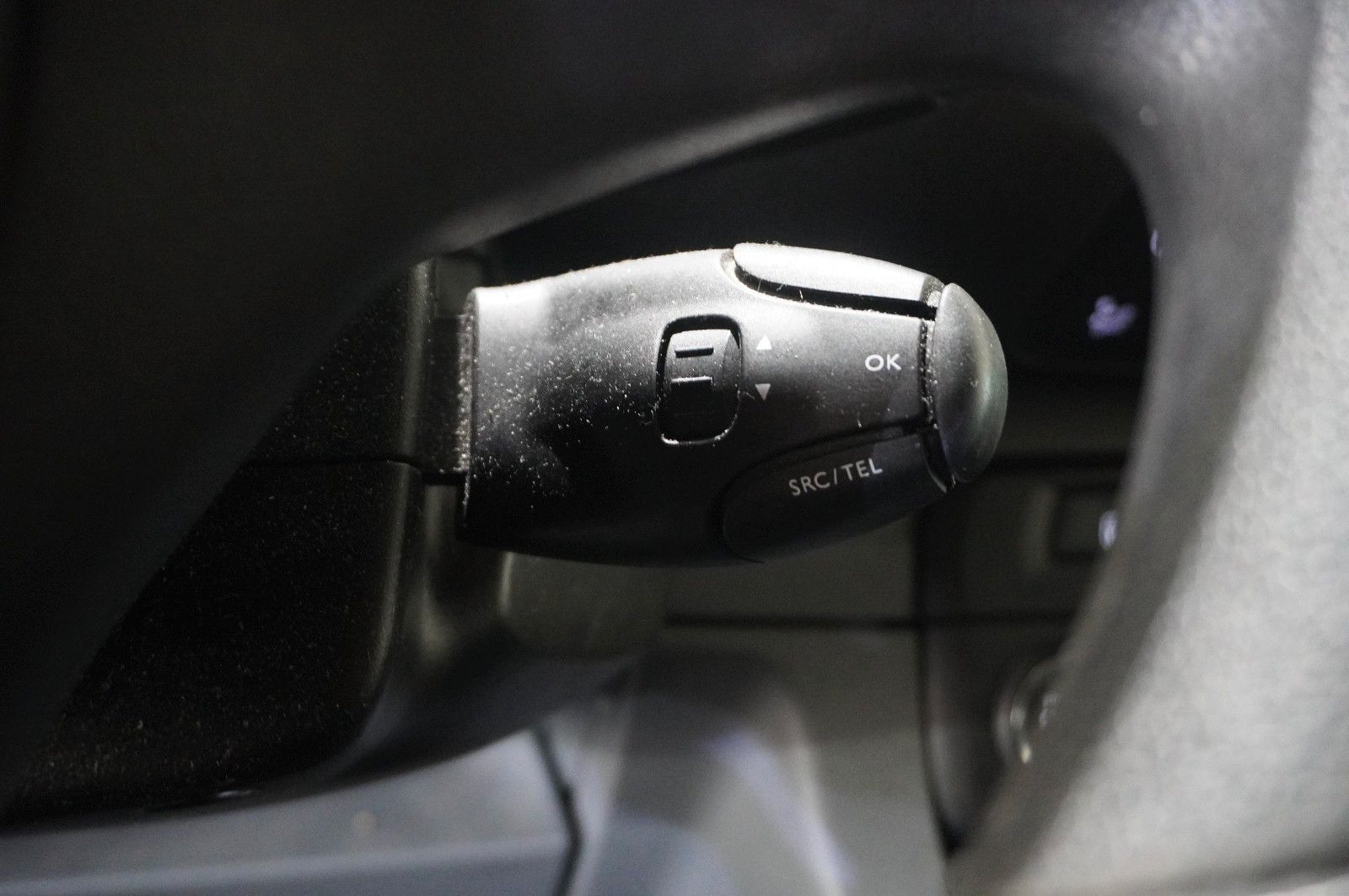 Fahrzeugabbildung Opel Vivaro Kasten M 1.5D EDIT WÜRTH NAVI/KAMERA/TEMP