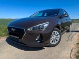 Hyundai i30 1.0 T-GDI Select  - Hyundai i30: Standheizung