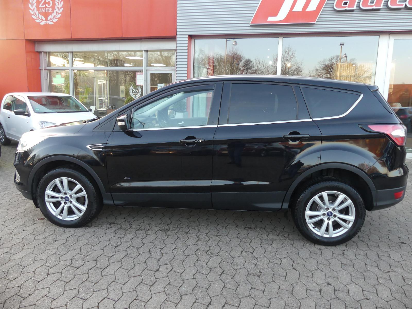 Ford Kuga Titanium 4x4 AHK*Navi*SHZ*