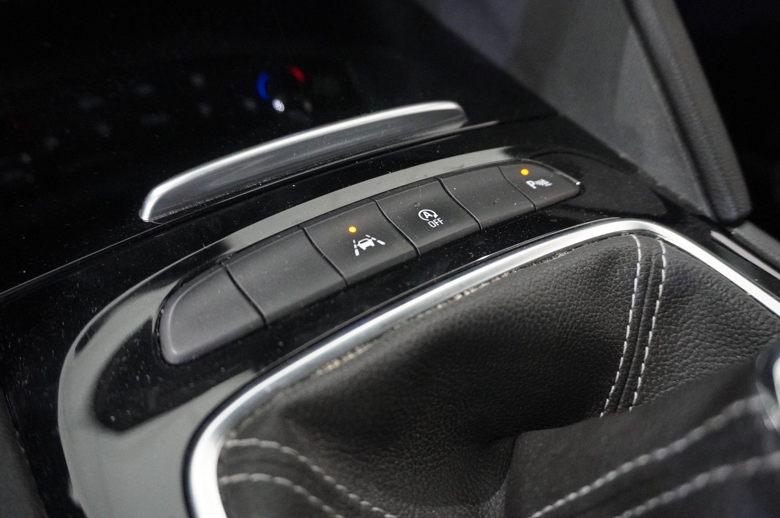 Fahrzeugabbildung Opel Insignia B ST 2.0D BUSINESS NAVI/LED/KAMERA/AHK