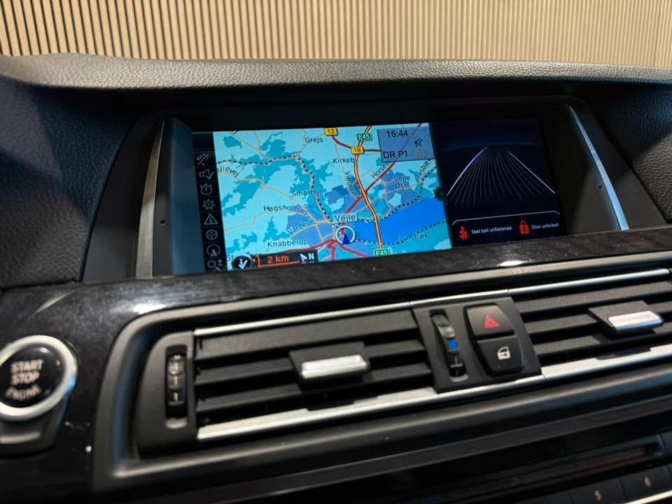 BMW 528 2011 — photo 23