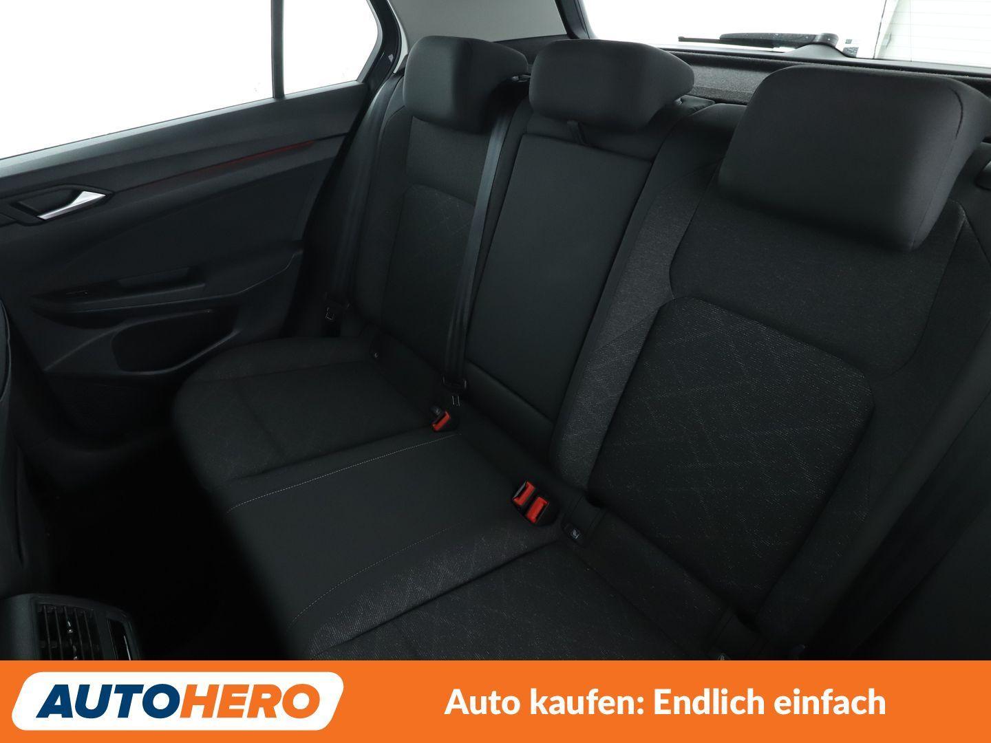 Volkswagen Golf VIII 1.0 eTSI Life Aut.*NAVI*LED*ACC*, миниатюра 13