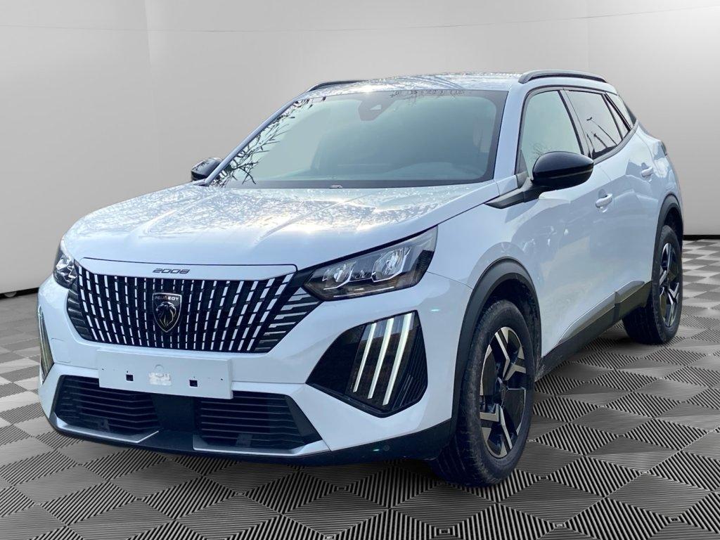 Peugeot 2008 Allure 131PS 6 Gang LED HUAU neu Navi PDCv+