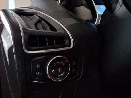 Ford Focus 2014 — photo 14