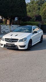 Mercedes-Benz C 63 AMG Edition 507 Coupé  - Mercedes-Benz C-Class: Coupé, AMG 63