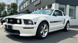 Ford Mustang GT Premium California Special Unfallfrei - Ford Mustang: Premium