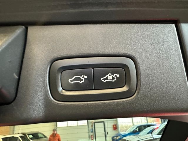 Volvo V90 Kombi Momentum *LED*AndroidAutoAppleCarPlay